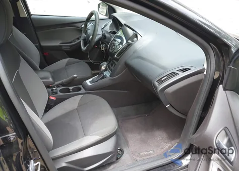 2014 Ford Focus Se из США, поврежденный, VIN 1FADP3F21EL134129